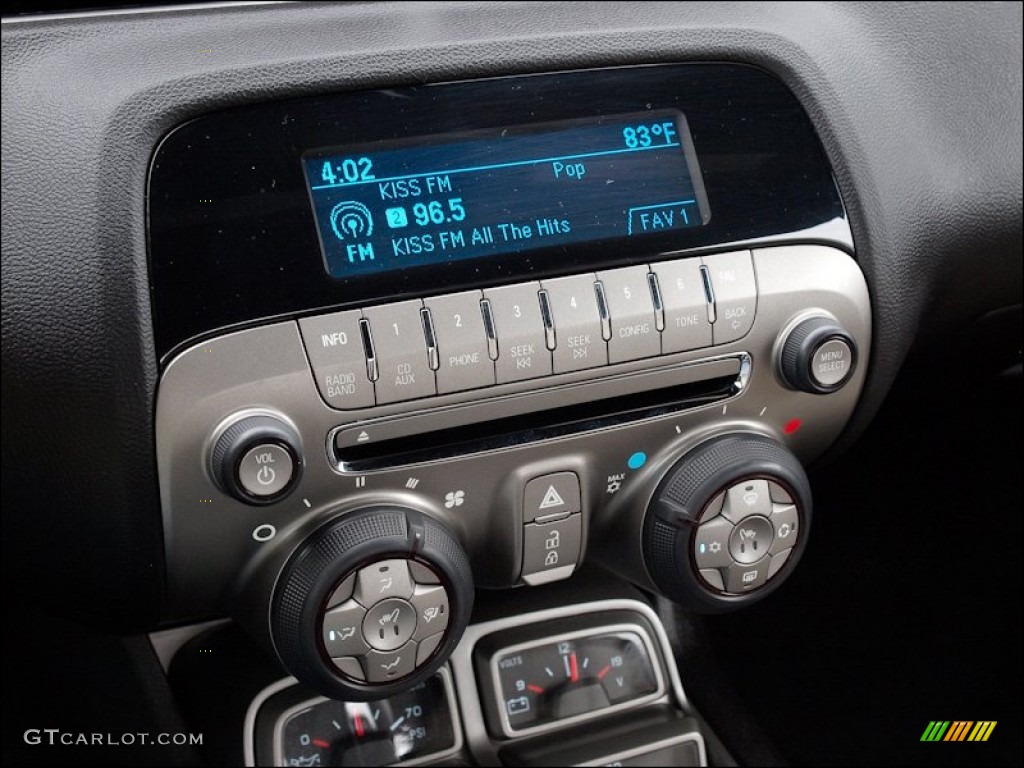 2010 Chevrolet Camaro SS/RS Coupe Controls Photo #52369609