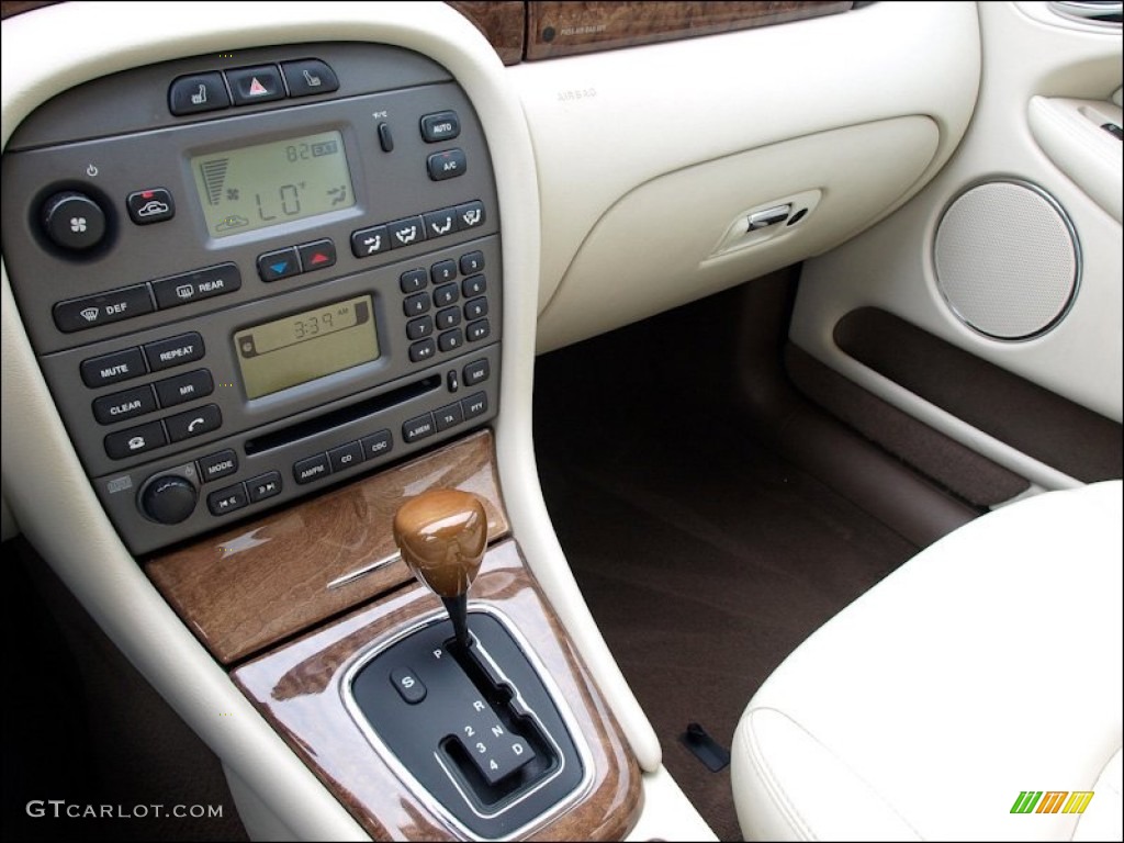 2008 Jaguar X-Type 3.0 Sedan Controls Photo #52369849