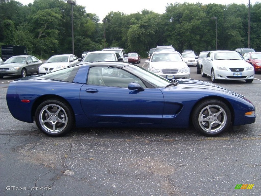 2004 Corvette Coupe - LeMans Blue Metallic / Light Oak photo #7