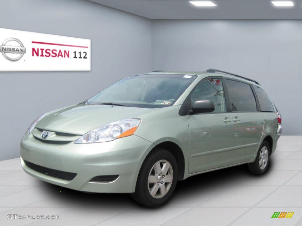 2010 Sienna LE - Silver Pine Mica / Taupe photo #1