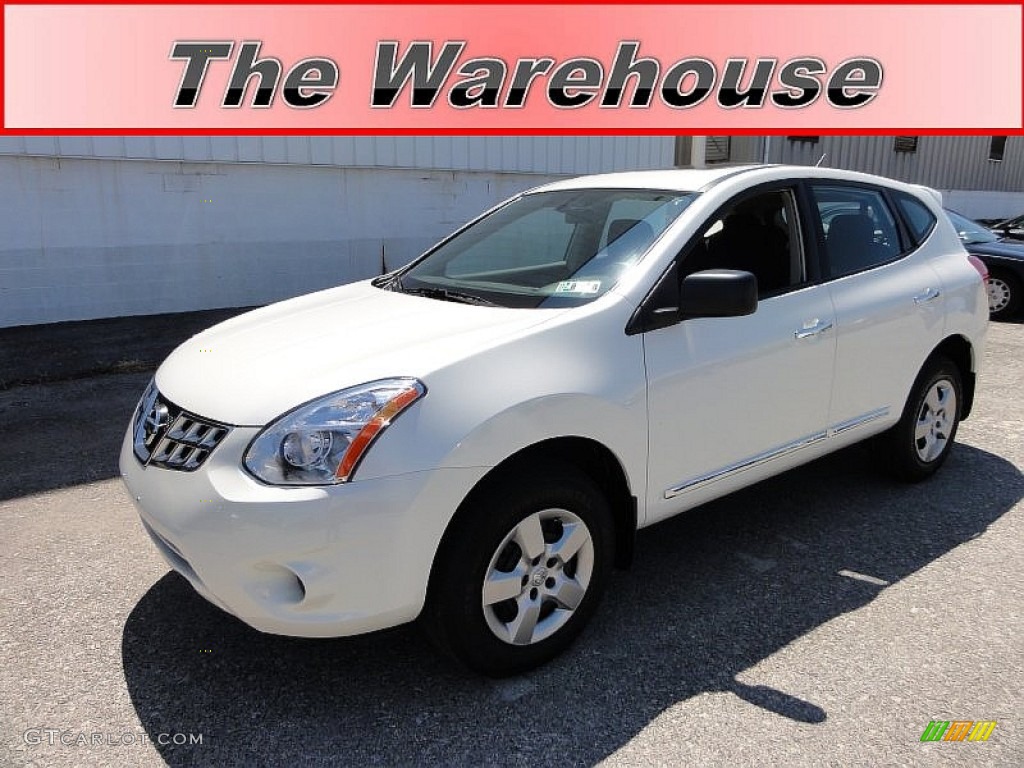 2011 Rogue S AWD - Pearl White / Black photo #1