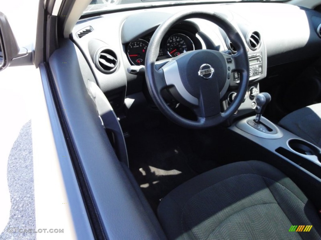 2011 Rogue S AWD - Pearl White / Black photo #12