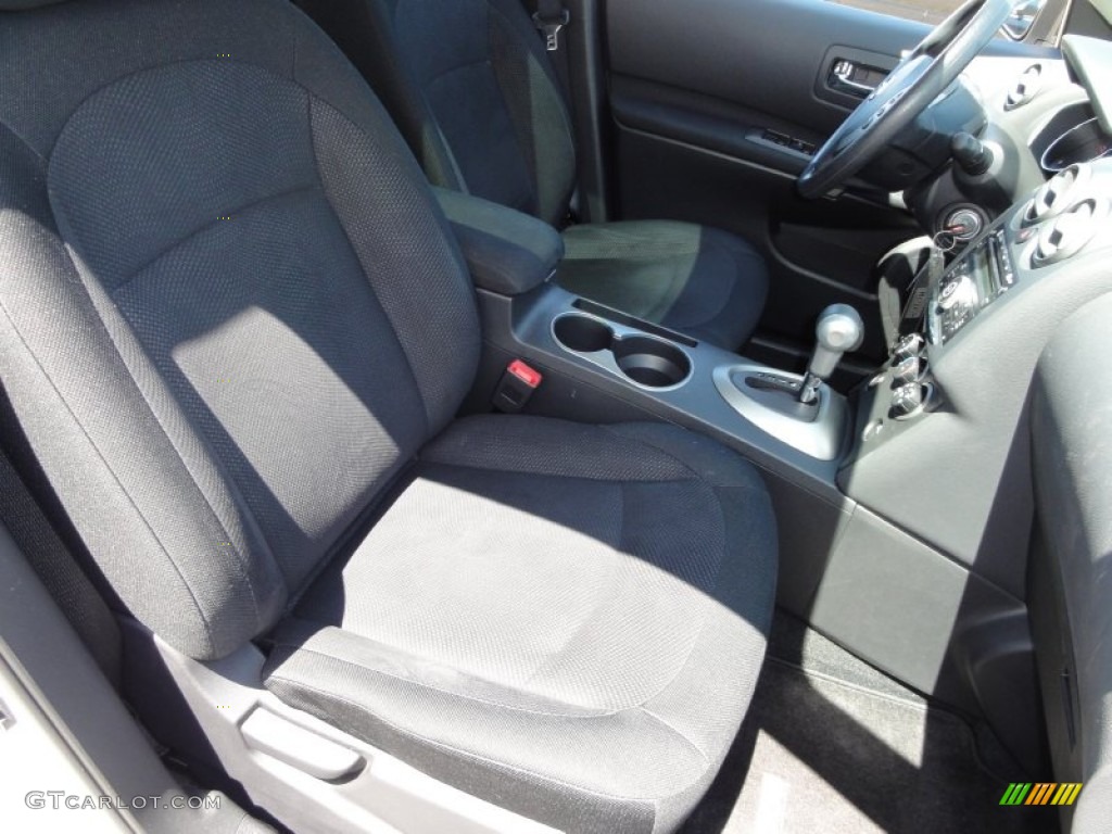 2011 Rogue S AWD - Pearl White / Black photo #21