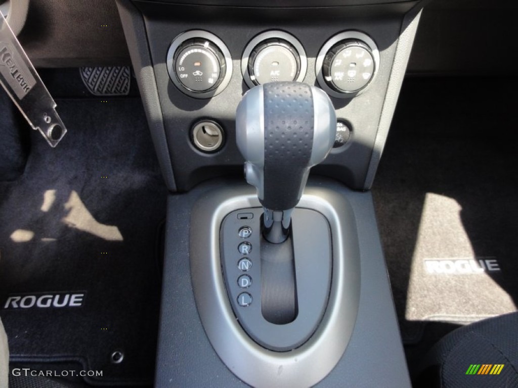 2011 Rogue S AWD - Pearl White / Black photo #44