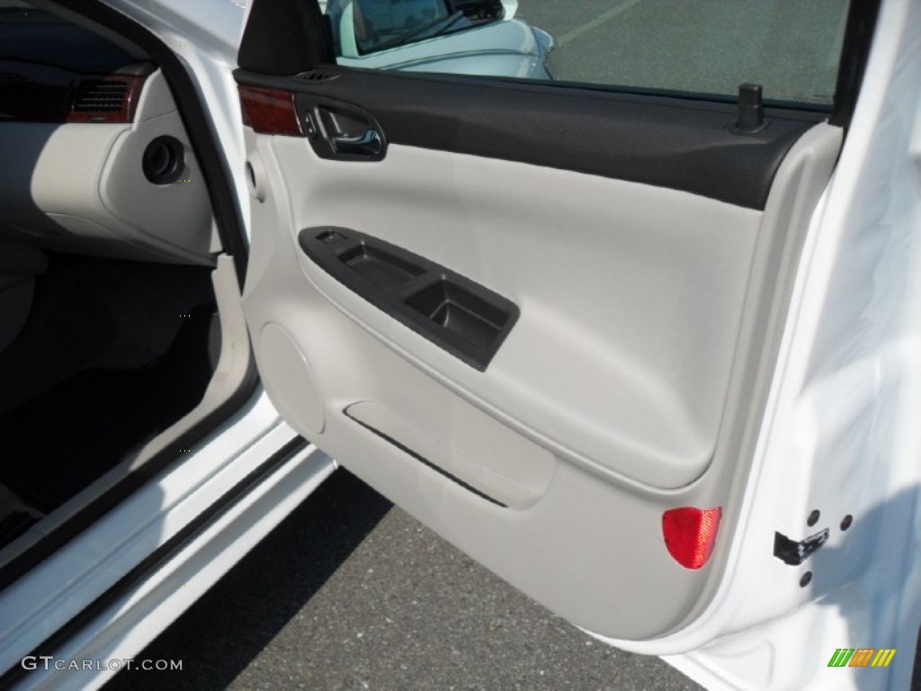 2011 Impala LT - Summit White / Gray photo #20