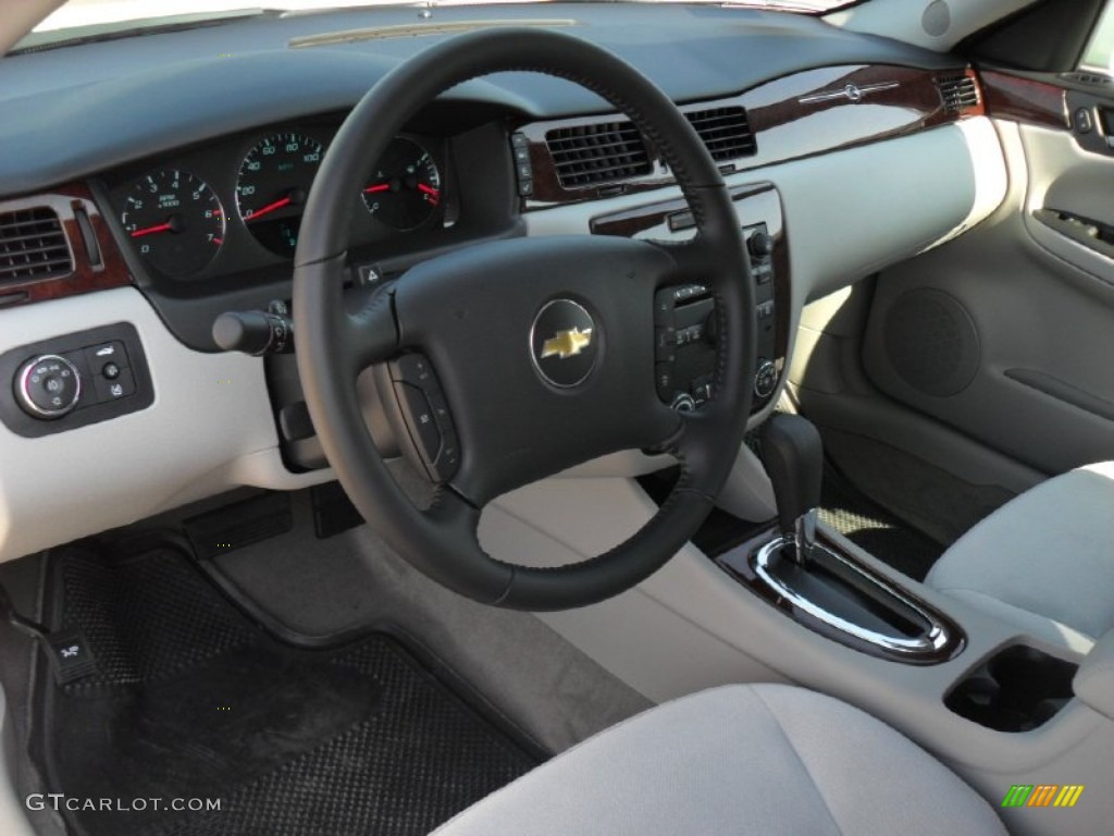 2011 Impala LT - Summit White / Gray photo #24