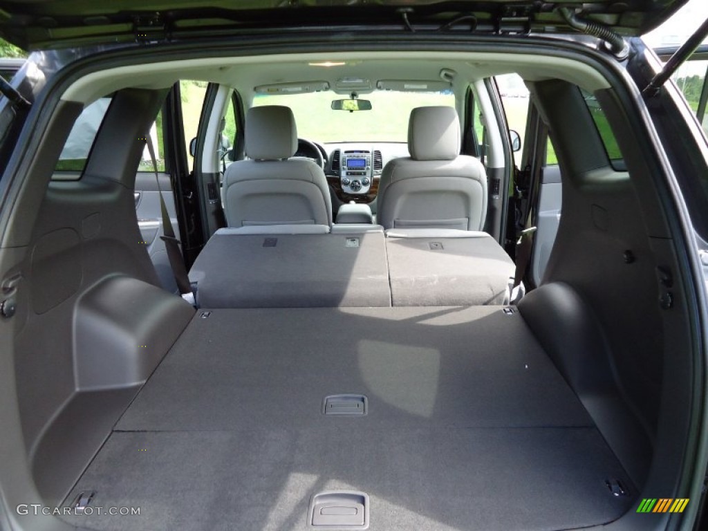 2011 Hyundai Santa Fe GLS AWD Trunk Photo #52374031