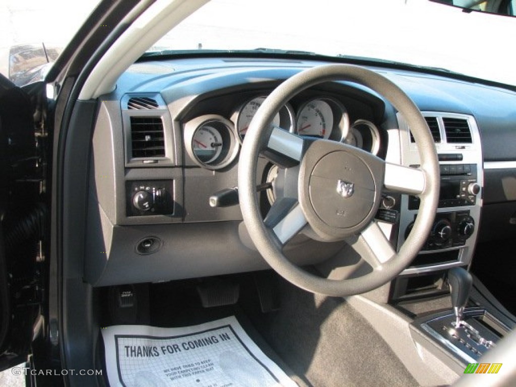 2010 Charger SXT - Brilliant Black Crystal Pearl / Dark Slate Gray photo #7