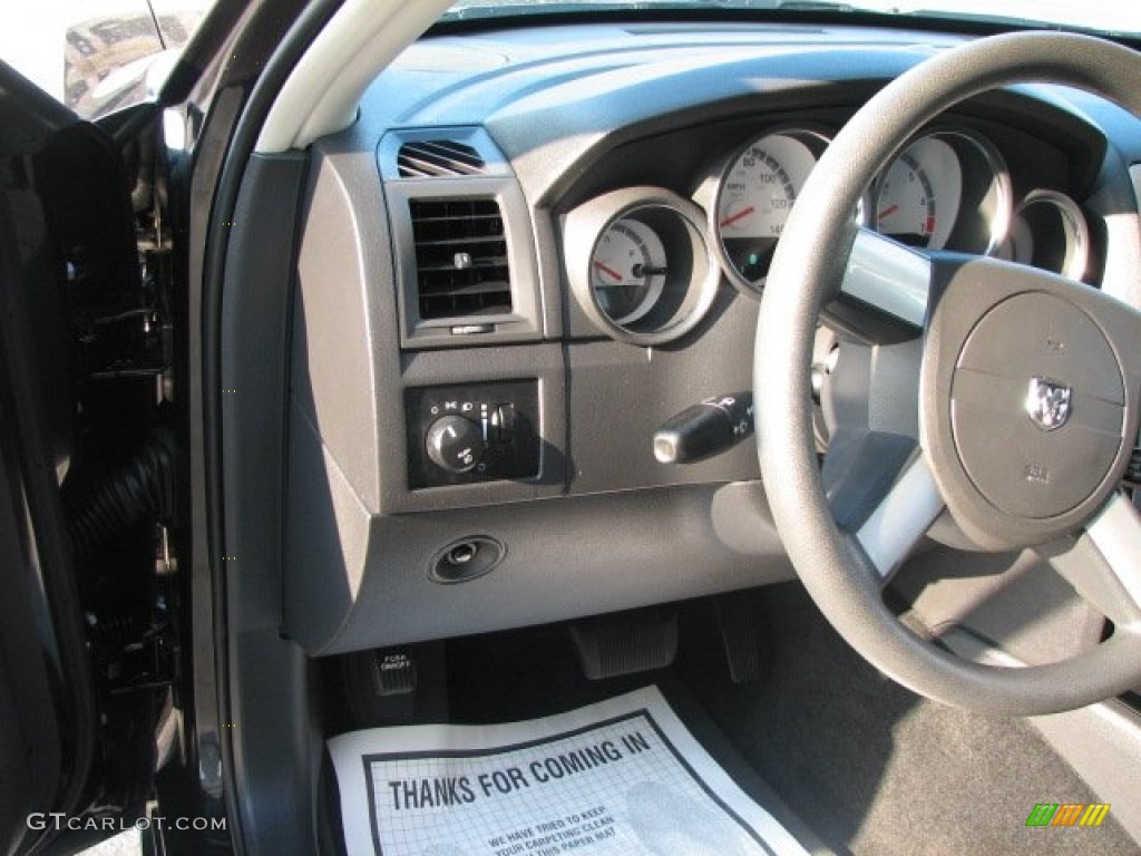 2010 Charger SXT - Brilliant Black Crystal Pearl / Dark Slate Gray photo #8