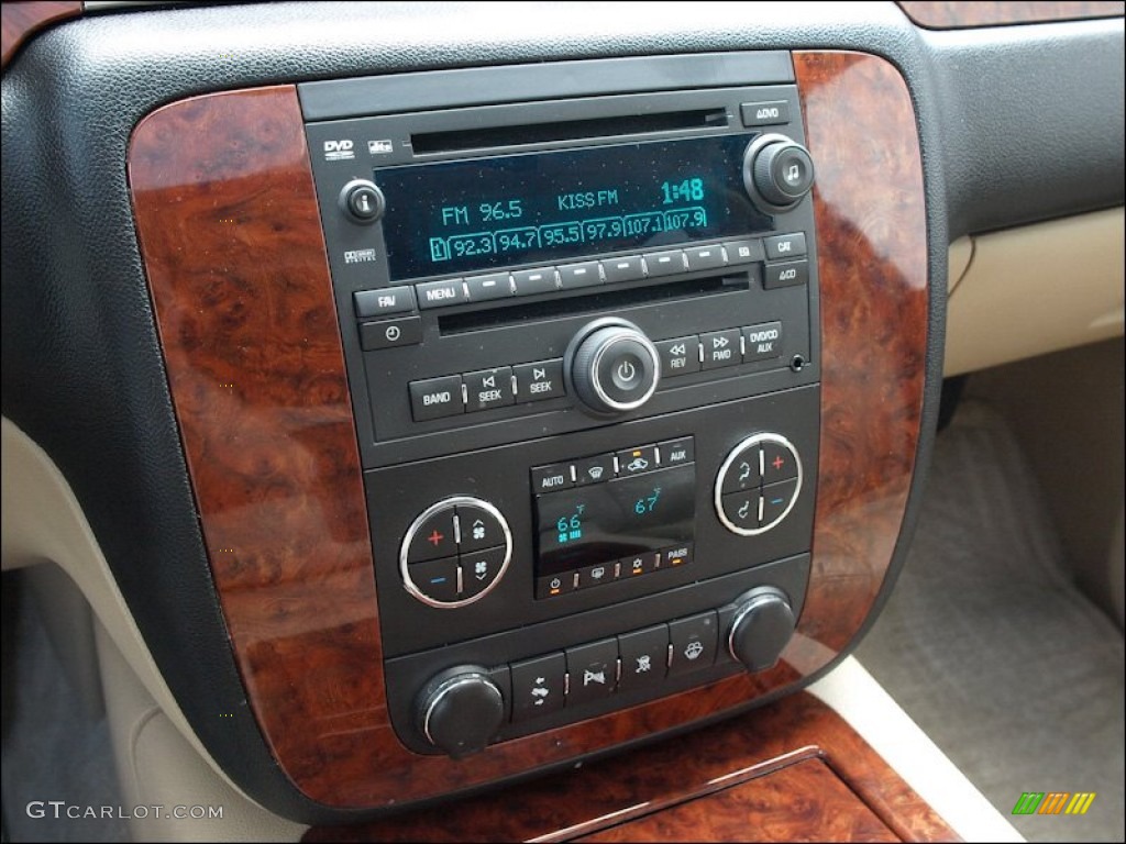 2007 Chevrolet Tahoe LTZ 4x4 Controls Photo #52380460