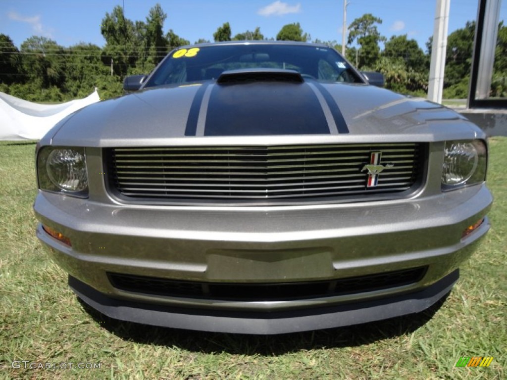 2008 Mustang V6 Premium Coupe - Vapor Silver Metallic / Dark Charcoal photo #15