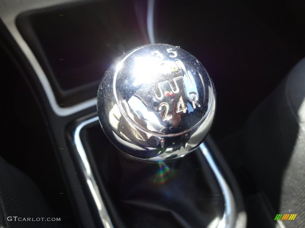 2009 Chevrolet HHR LS 5 Speed Getrag Manual Transmission Photo #52383655
