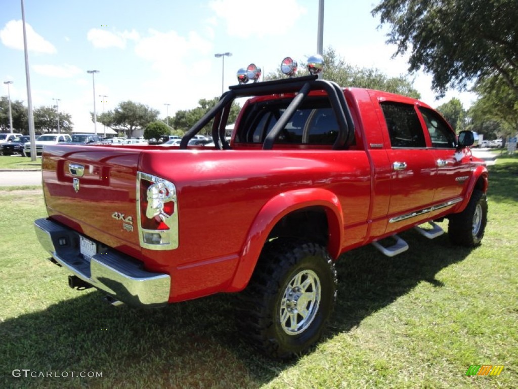 2006 Ram 1500 Laramie Mega Cab 4x4 - Flame Red / Medium Slate Gray photo #10