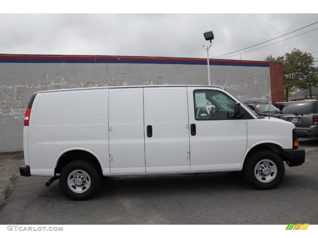 Summit White 2011 Chevrolet Express 2500 Work Van Exterior Photo #52386076