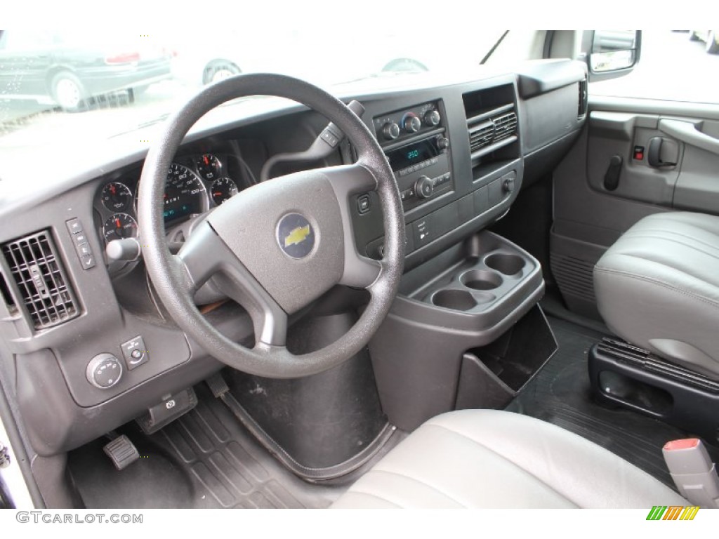 2011 Chevrolet Express 2500 Work Van Medium Pewter Dashboard Photo #52386118