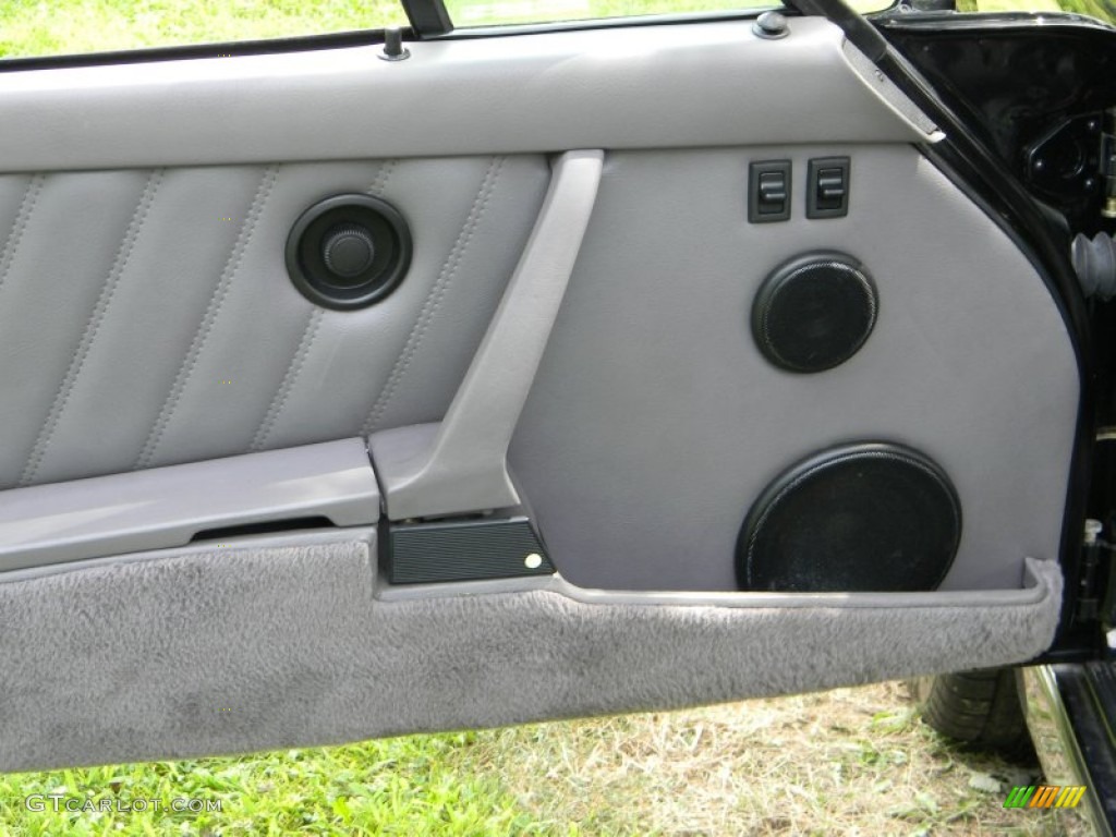 1991 911 Carrera 2 Cabriolet - Black / Classic Grey photo #39