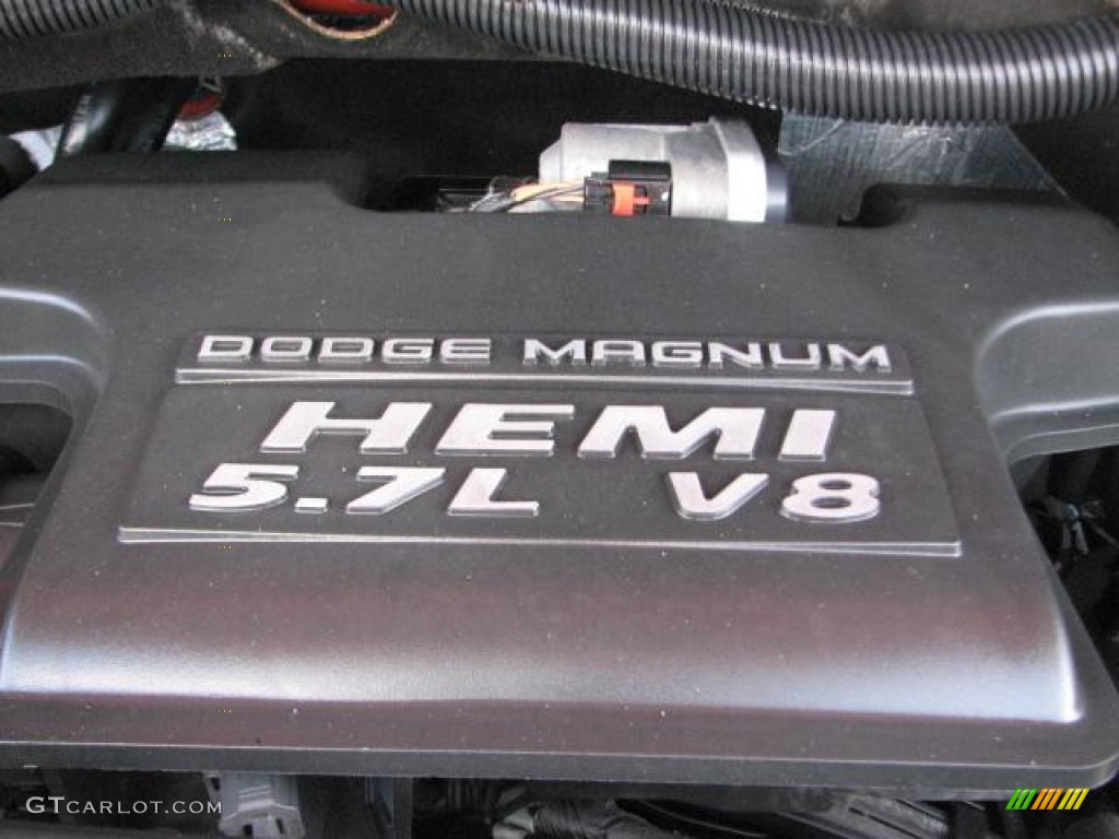 2005 Ram 1500 SLT Daytona Quad Cab - Go ManGo! / Dark Slate Gray photo #21