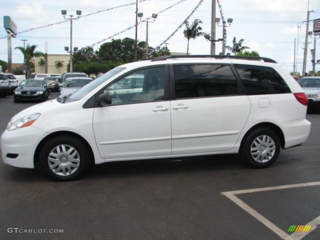 2007 Sienna LE - Natural White / Taupe photo #6