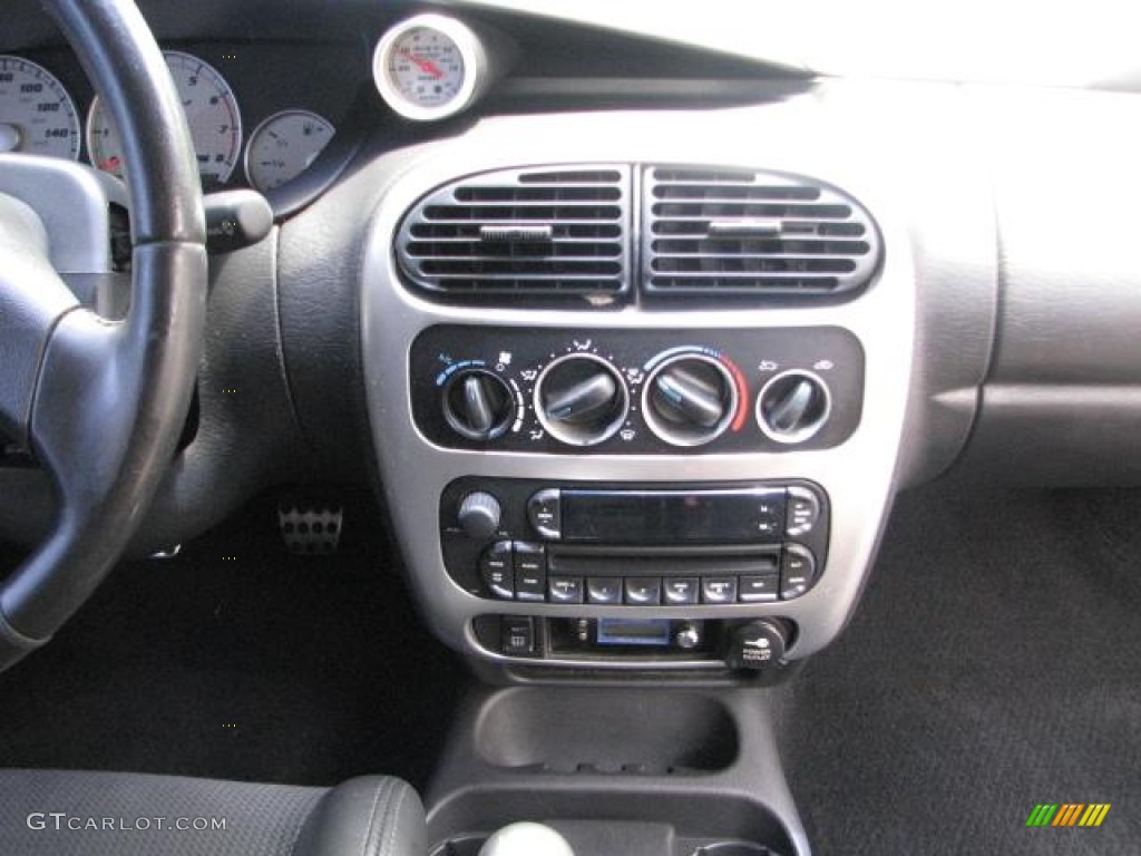 2005 Dodge Neon SRT-4 Controls Photo #52393182