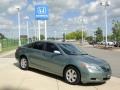 Aloe Green Metallic - Camry LE Photo No. 2
