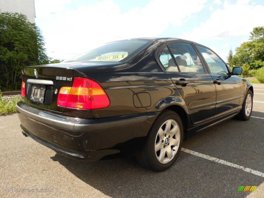 2002 3 Series 325xi Sedan - Jet Black / Sand photo #3