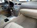 Aloe Green Metallic - Camry LE Photo No. 24