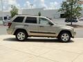 2006 Light Khaki Metallic Jeep Grand Cherokee Laredo  photo #4