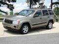 2006 Light Khaki Metallic Jeep Grand Cherokee Laredo  photo #11