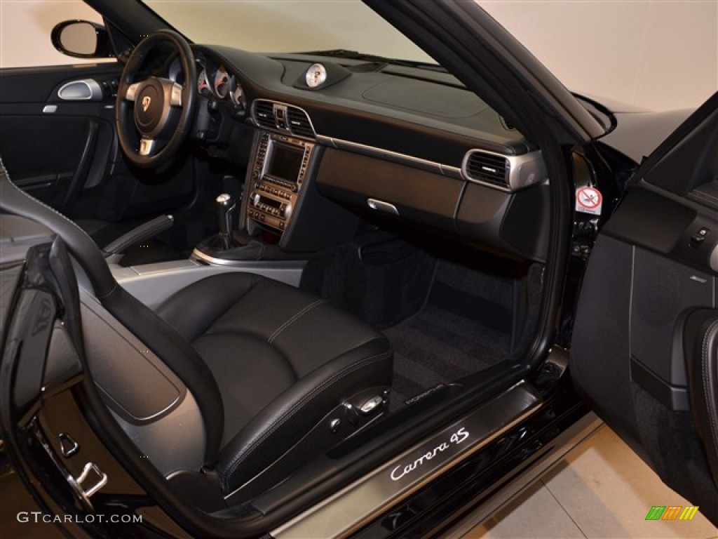 Black Interior 2006 Porsche 911 Carrera 4S Cabriolet Photo #52396836