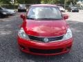 Red Alert - Versa 1.8 S Hatchback Photo No. 5