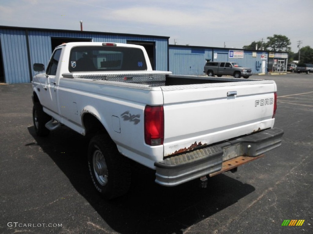 1997 F350 XL Regular Cab 4x4 - Colonial White / Opal Grey photo #14