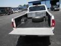 Colonial White - F350 XL Regular Cab 4x4 Photo No. 15