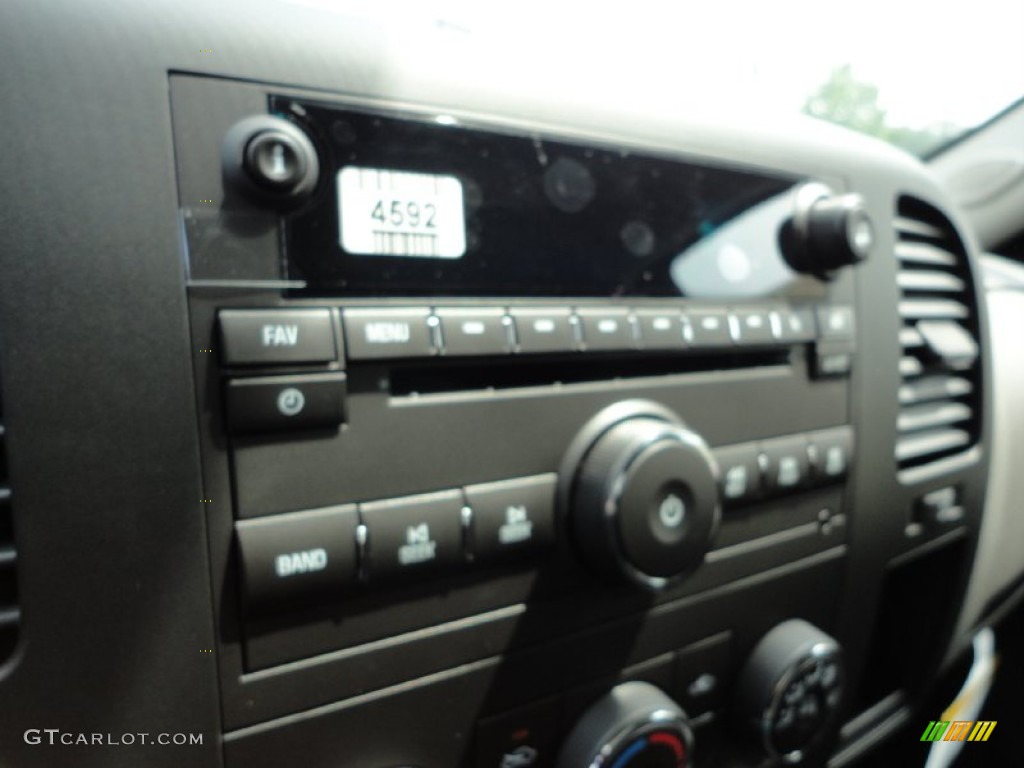 2011 Silverado 1500 LS Extended Cab 4x4 - Black / Dark Titanium photo #18
