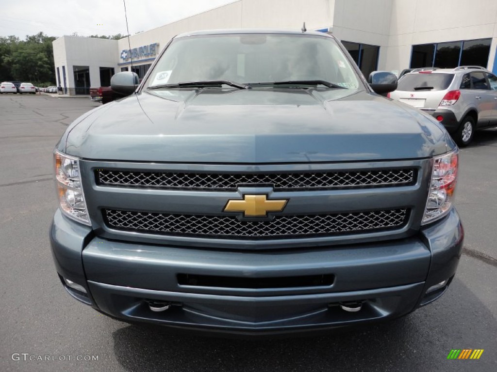 2011 Silverado 1500 LT Crew Cab 4x4 - Blue Granite Metallic / Ebony photo #2