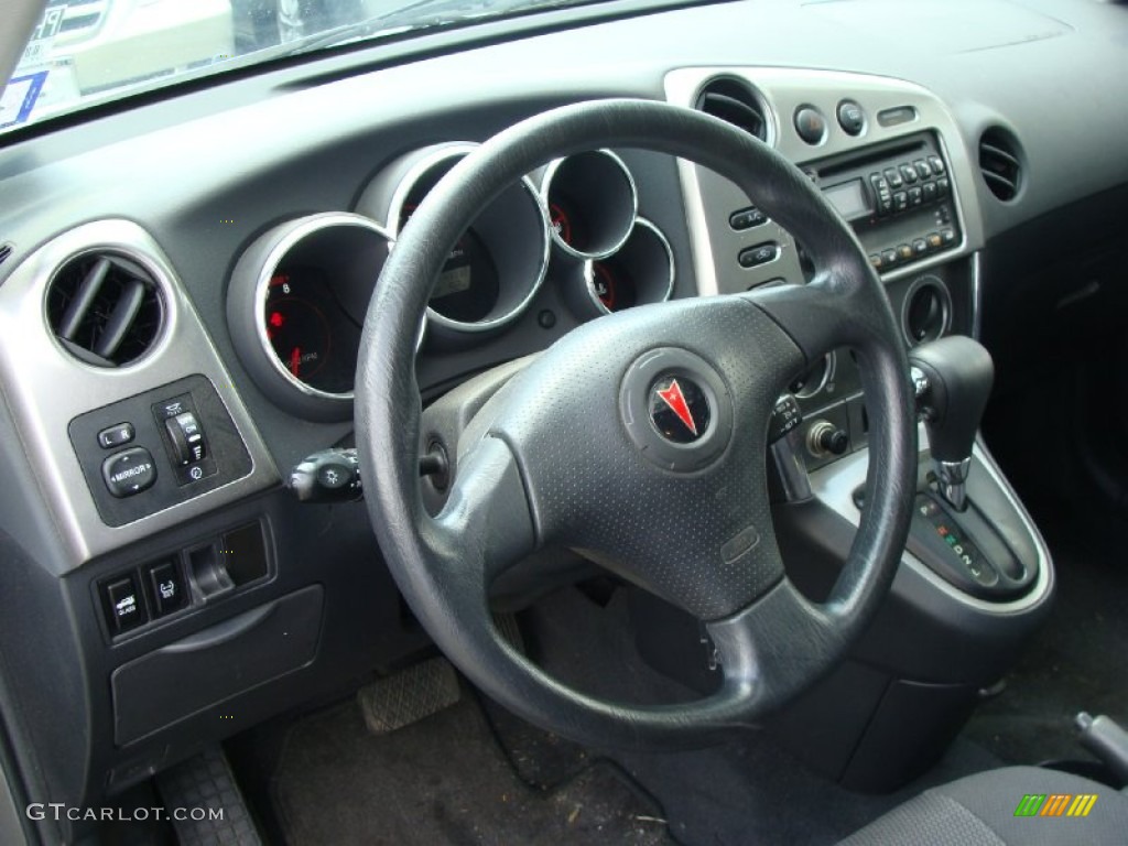 Graphite Interior 2005 Pontiac Vibe Standard Vibe Model Photo #52400301