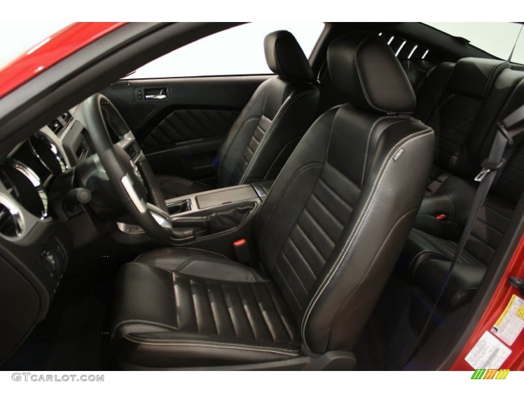 Charcoal Black Interior 2010 Ford Mustang GT Premium Coupe Photo #52400361