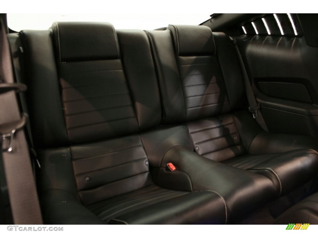 Charcoal Black Interior 2010 Ford Mustang GT Premium Coupe Photo #52400502