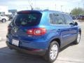 Sapphire Blue Metallic - Tiguan SE Photo No. 8
