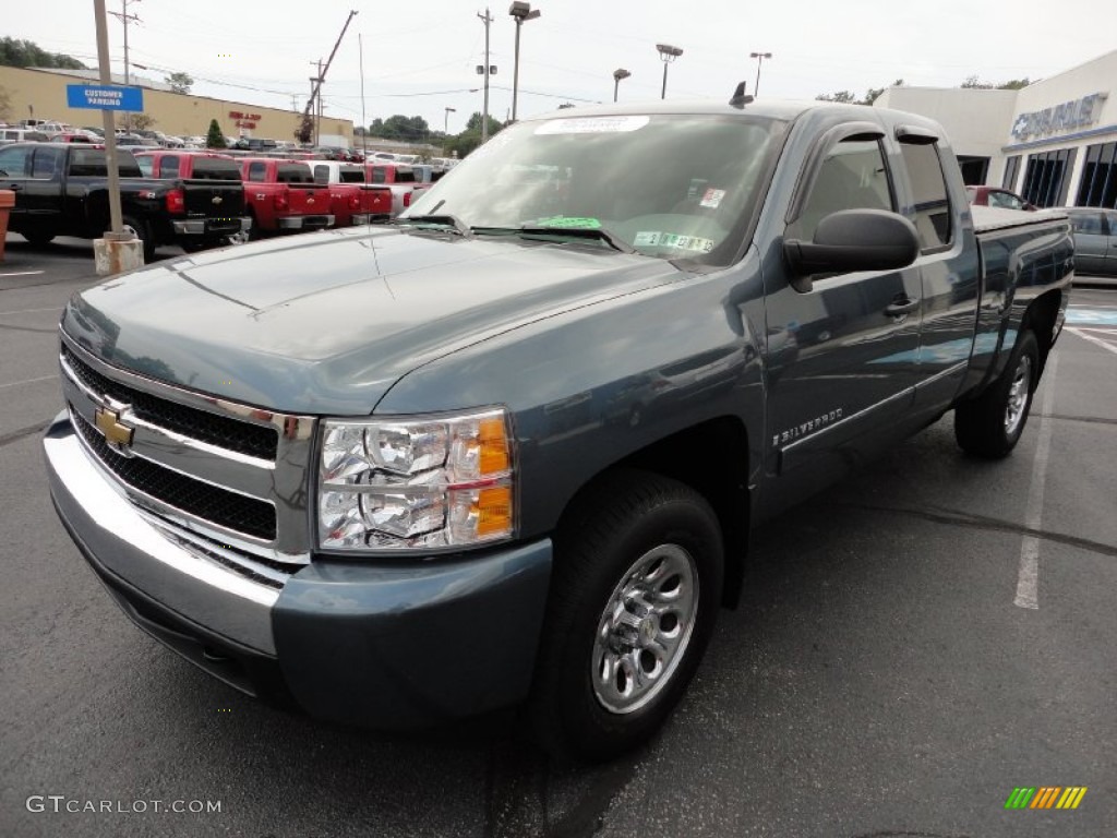 2008 Silverado 1500 LS Extended Cab 4x4 - Blue Granite Metallic / Dark Titanium photo #3