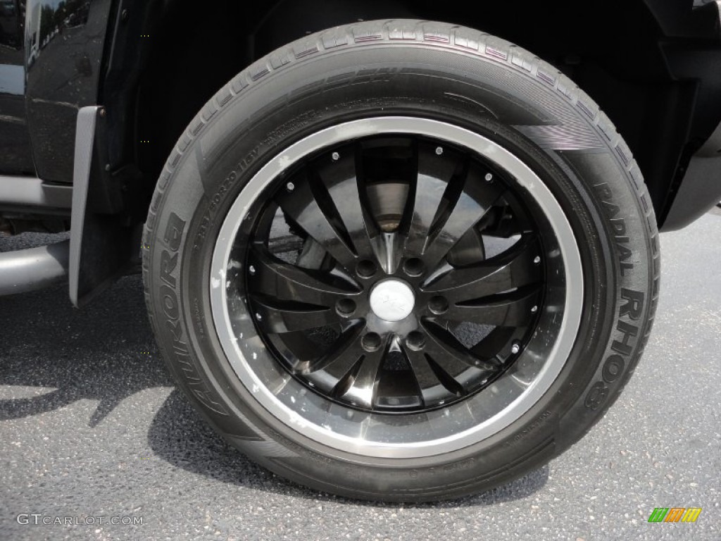 2006 Hummer H3 Standard H3 Model Custom Wheels Photo #52403592