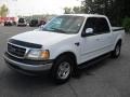 2001 Oxford White Ford F150 XLT SuperCrew  photo #1