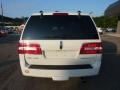 2008 White Suede Metallic Lincoln Navigator Luxury 4x4  photo #3