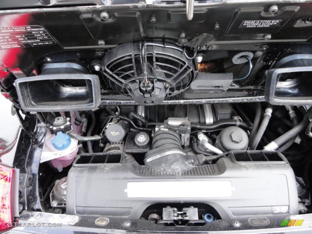 2011 Porsche 911 Carrera 4S Cabriolet Engine Photos