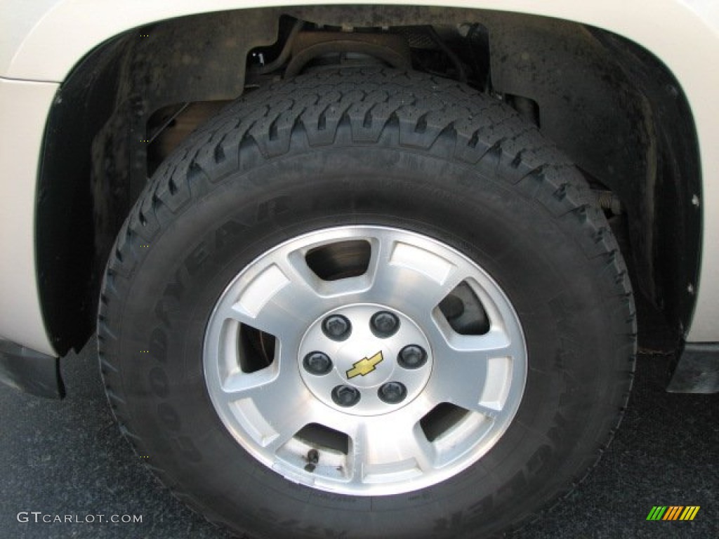2007 Chevrolet Suburban 1500 LT 4x4 Wheel Photo #52408563