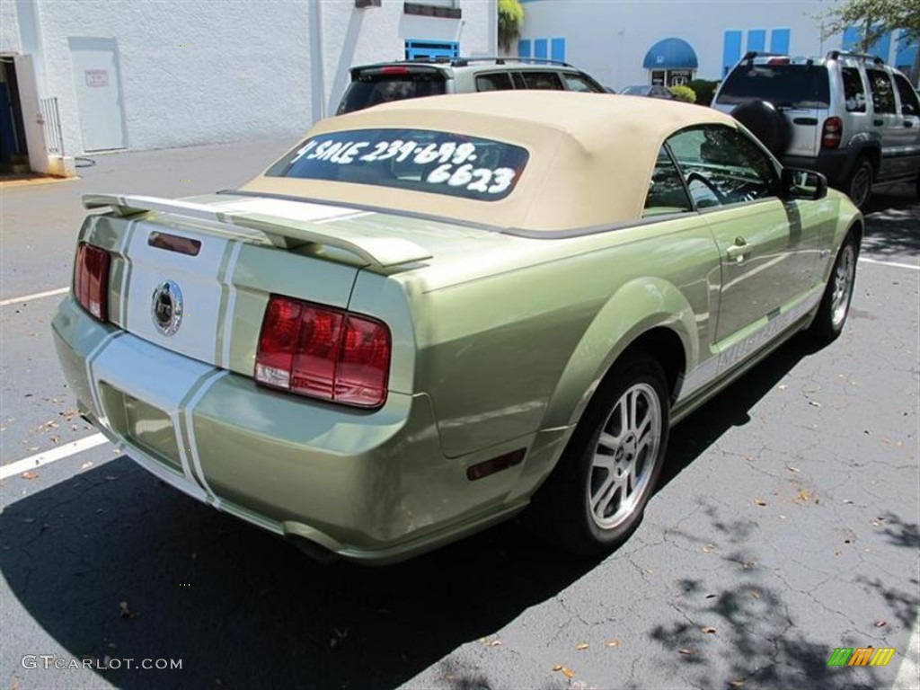 2006 Mustang GT Premium Convertible - Legend Lime Metallic / Light Parchment photo #2