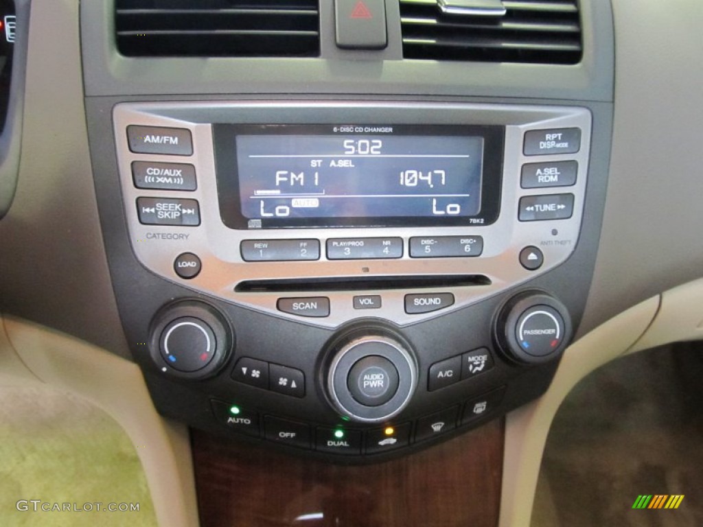 2006 Accord EX-L Sedan - Nighthawk Black Pearl / Ivory photo #11