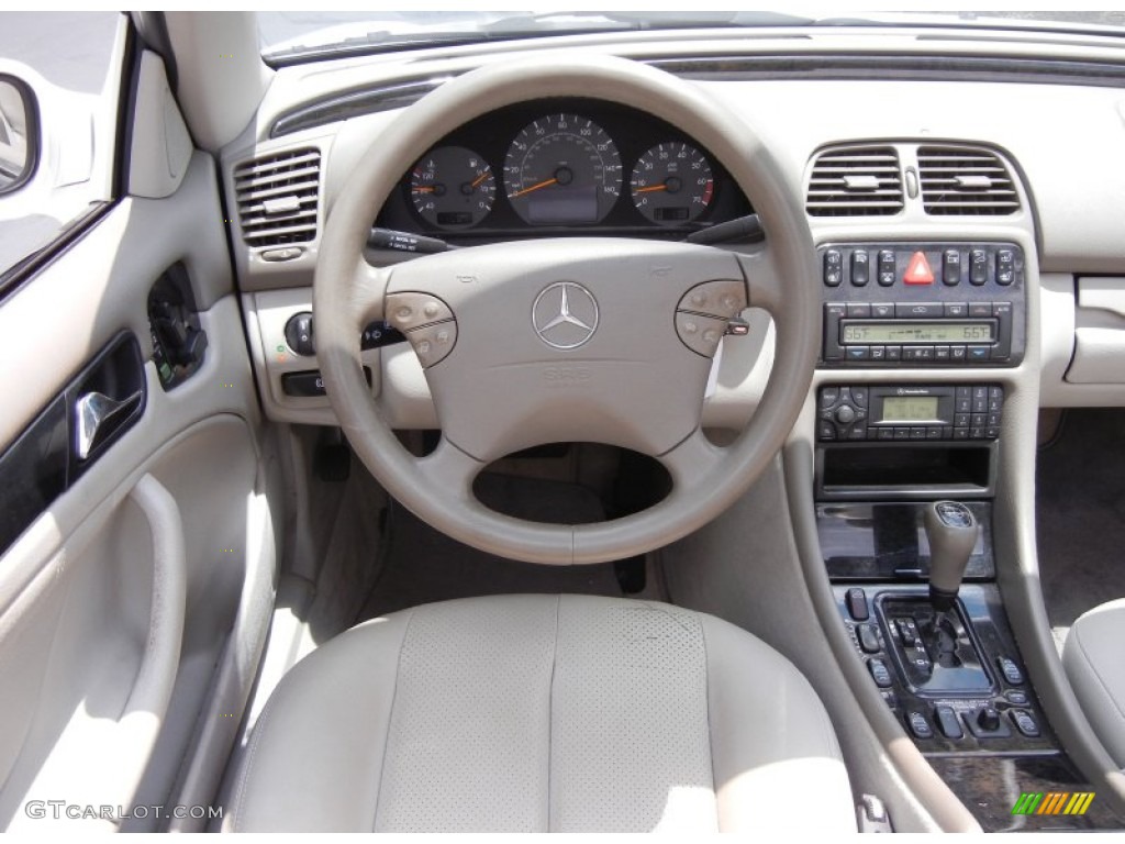2000 Mercedes-Benz CLK 430 Cabriolet Ash Dashboard Photo #52413531