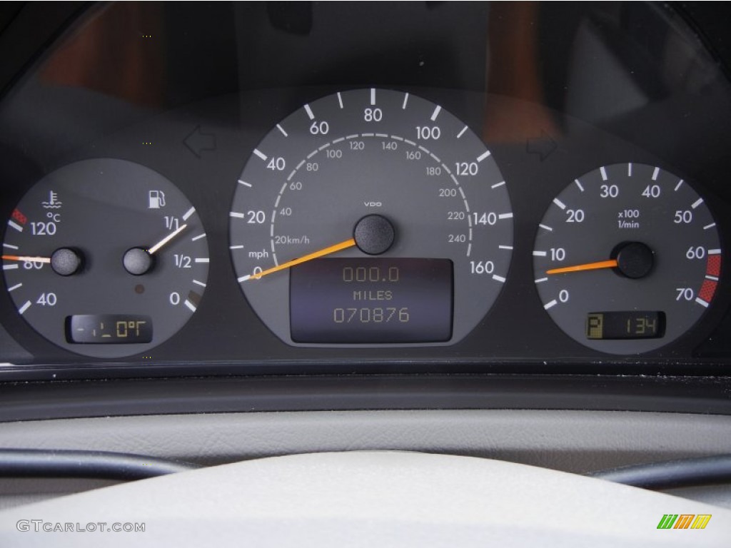 2000 Mercedes-Benz CLK 430 Cabriolet Gauges Photo #52413537