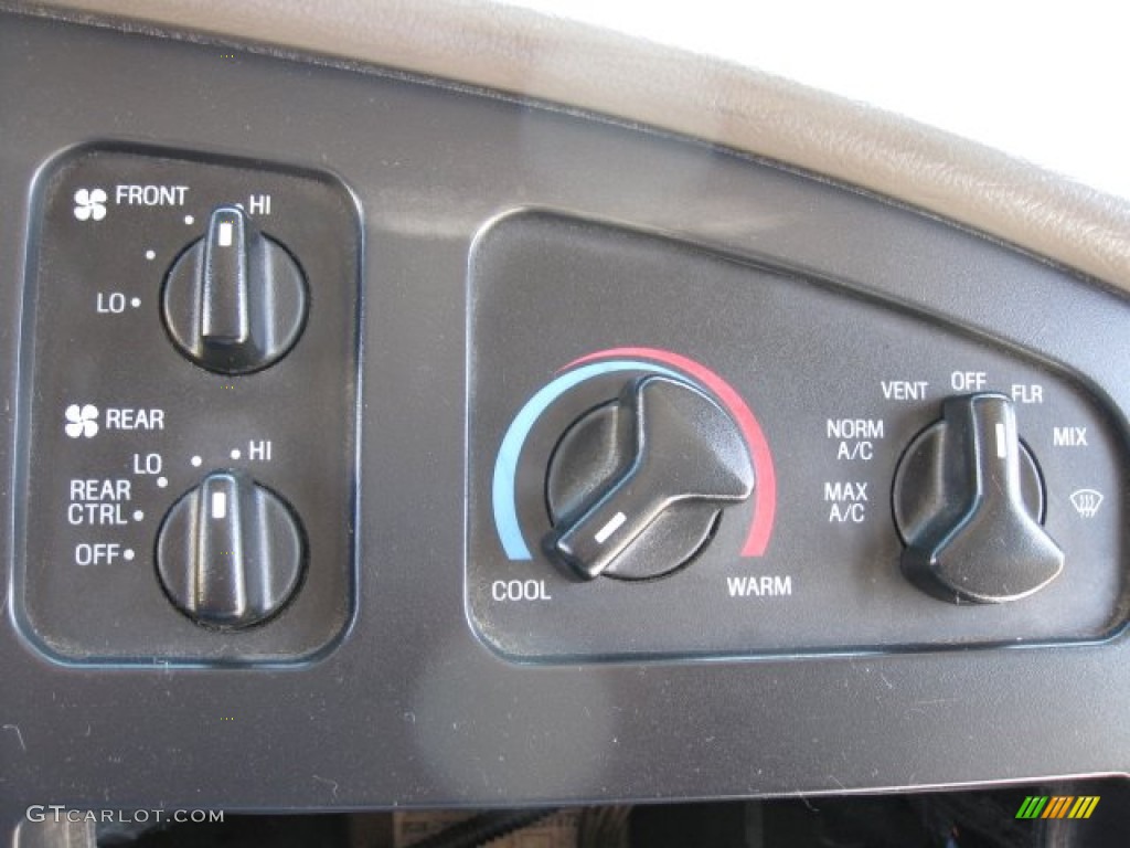 2002 Ford E Series Cutaway E450 Commercial Passenger Van Controls Photos