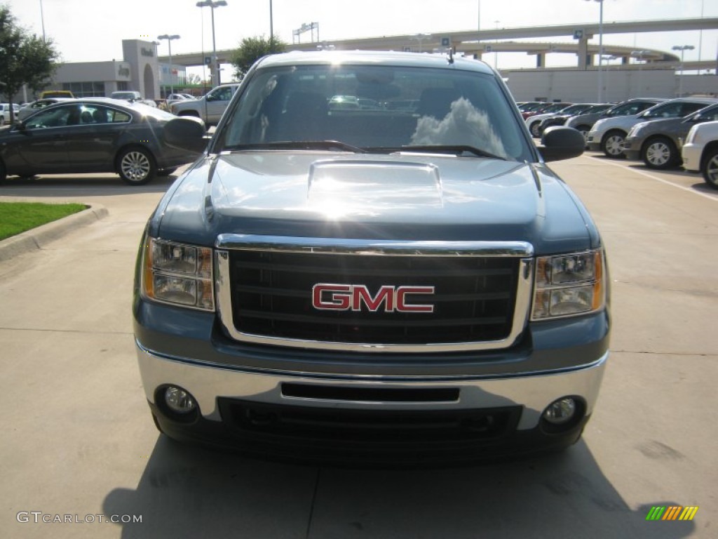 2011 Sierra 1500 SLE Crew Cab 4x4 - Stealth Gray Metallic / Ebony photo #8